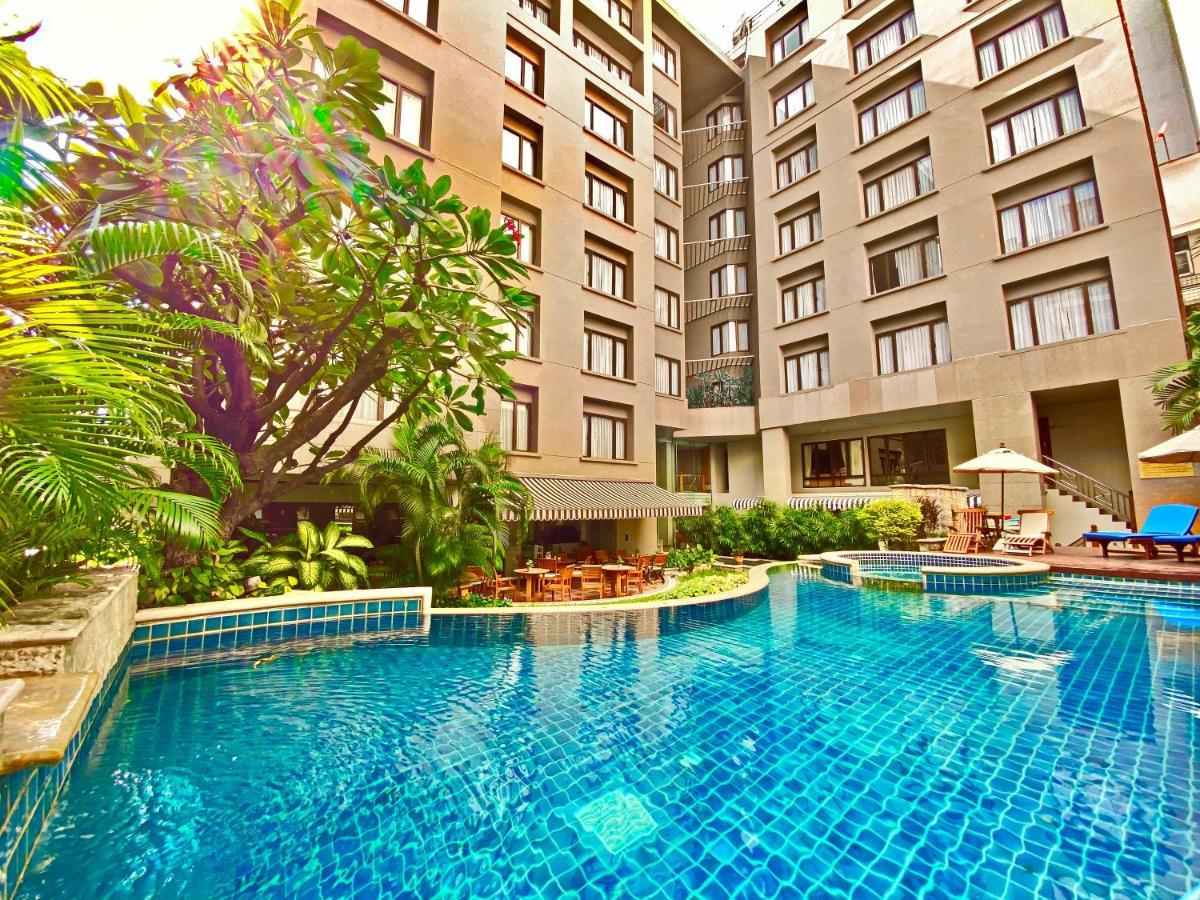 Silom Serene A Boutique Hotel Μπανγκόκ Εξωτερικό φωτογραφία