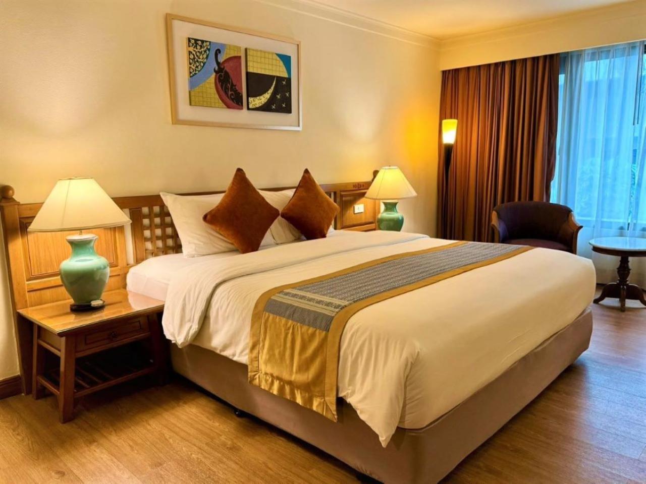 Silom Serene A Boutique Hotel Μπανγκόκ Εξωτερικό φωτογραφία