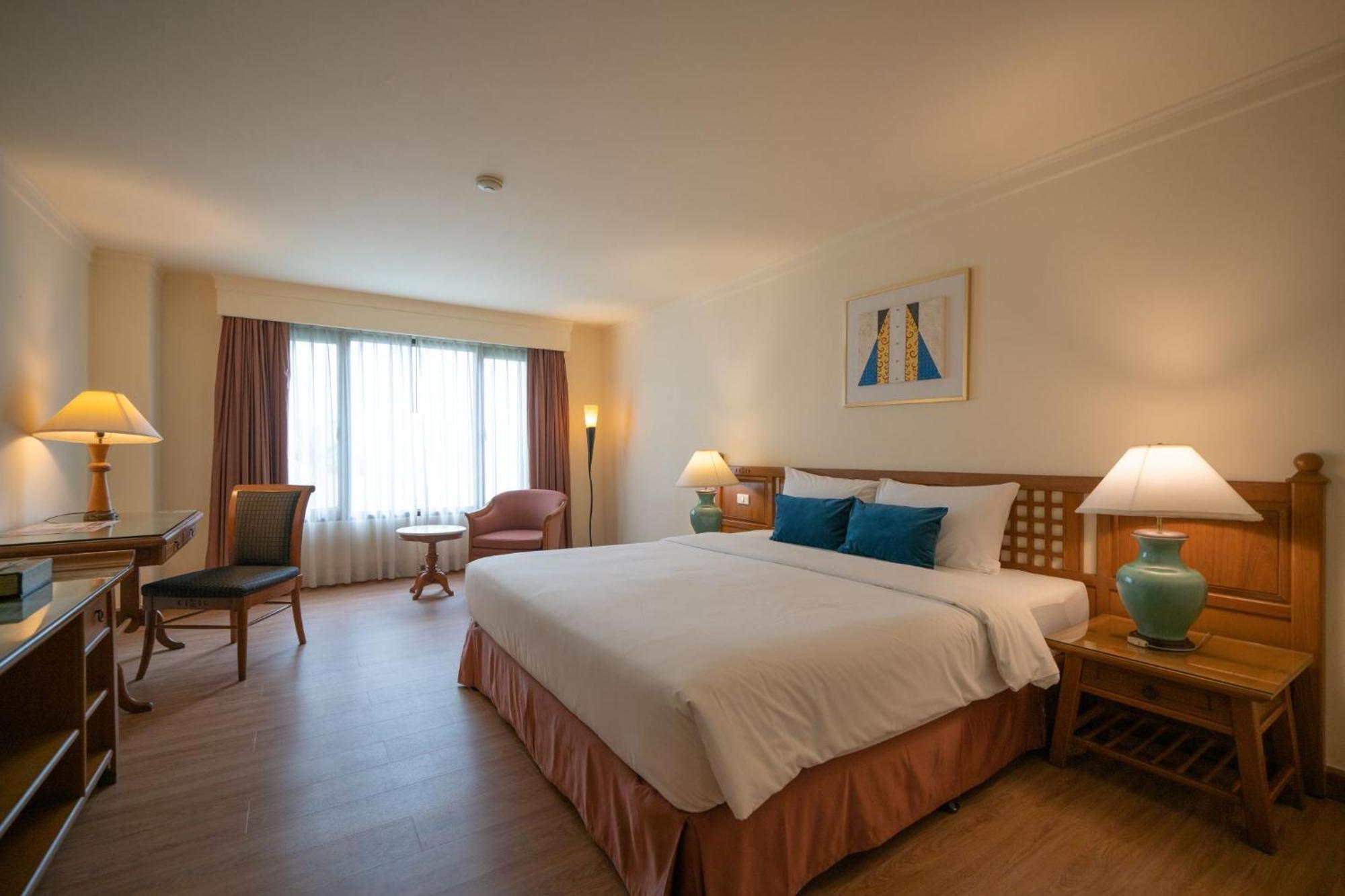 Silom Serene A Boutique Hotel Μπανγκόκ Εξωτερικό φωτογραφία