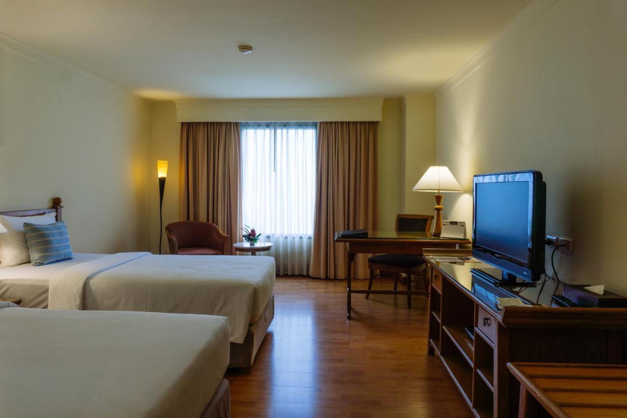 Silom Serene A Boutique Hotel Μπανγκόκ Εξωτερικό φωτογραφία